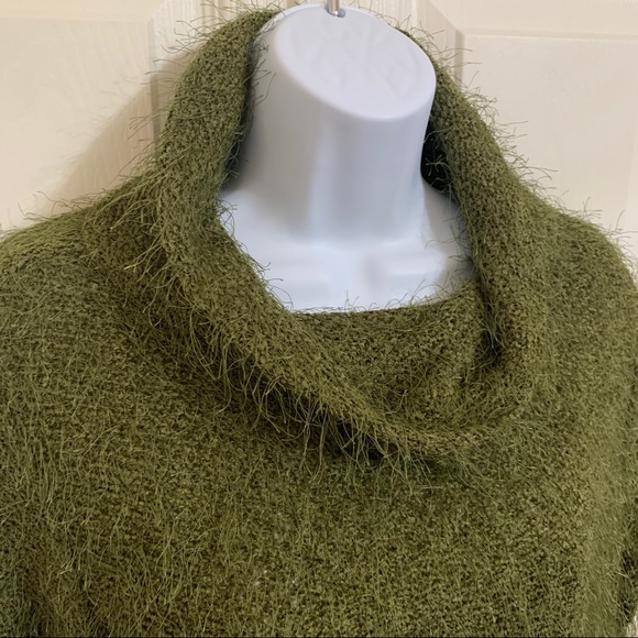 Sold - Picture 2 of 10